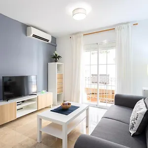 Holidays2malaga Capuchinos French Balconies, Private Parking, Wifi & Air Con Málaga